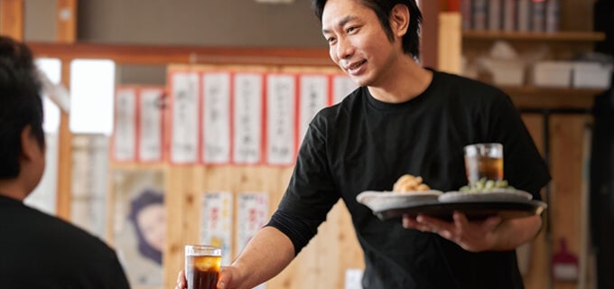 職務経歴書の見本 飲食店のホール キッチンスタッフ編 バイトルマガジン Boms ボムス 職務経歴書の見本 飲食店のホール キッチンスタッフ編 バイトルマガジン Boms ボムス