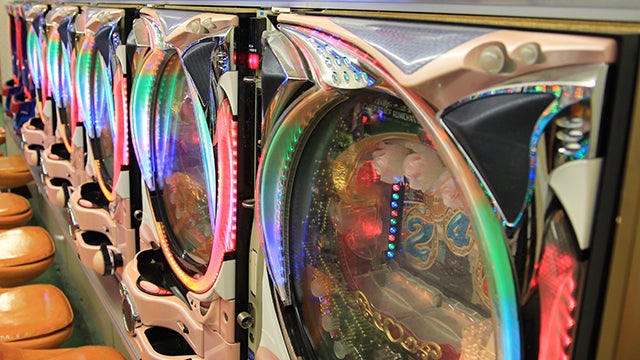 職業別の面接対策 パチンコのバイトでよくある質問や志望動機の答え方を例文付きで解説 バイトルマガジン Boms ボムス