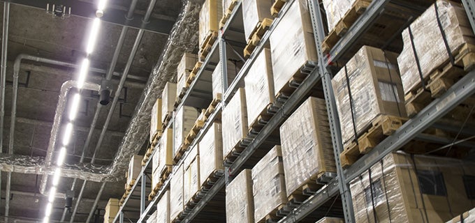 ピッキングのアルバイトをはじめたい人必見 仕事内容やメリット デメリットを紹介 バイトルマガジン Boms ボムス